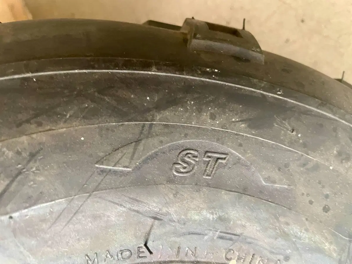 Pneumatici ST 22x10-10 Coppia per Quad ATV Pronta (2)