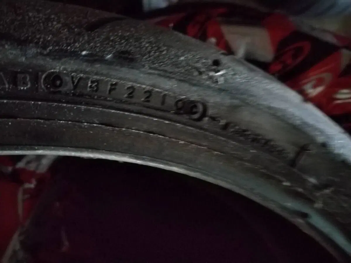 Bridgestone Battlax BT003 120/60 R17 DOT 2210 Nuov (2)