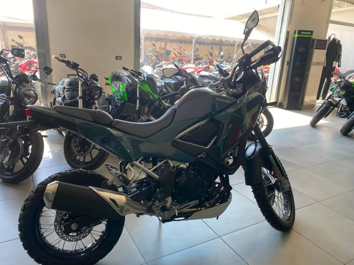 Kawasaki KLE 500 SE (2026) (3)