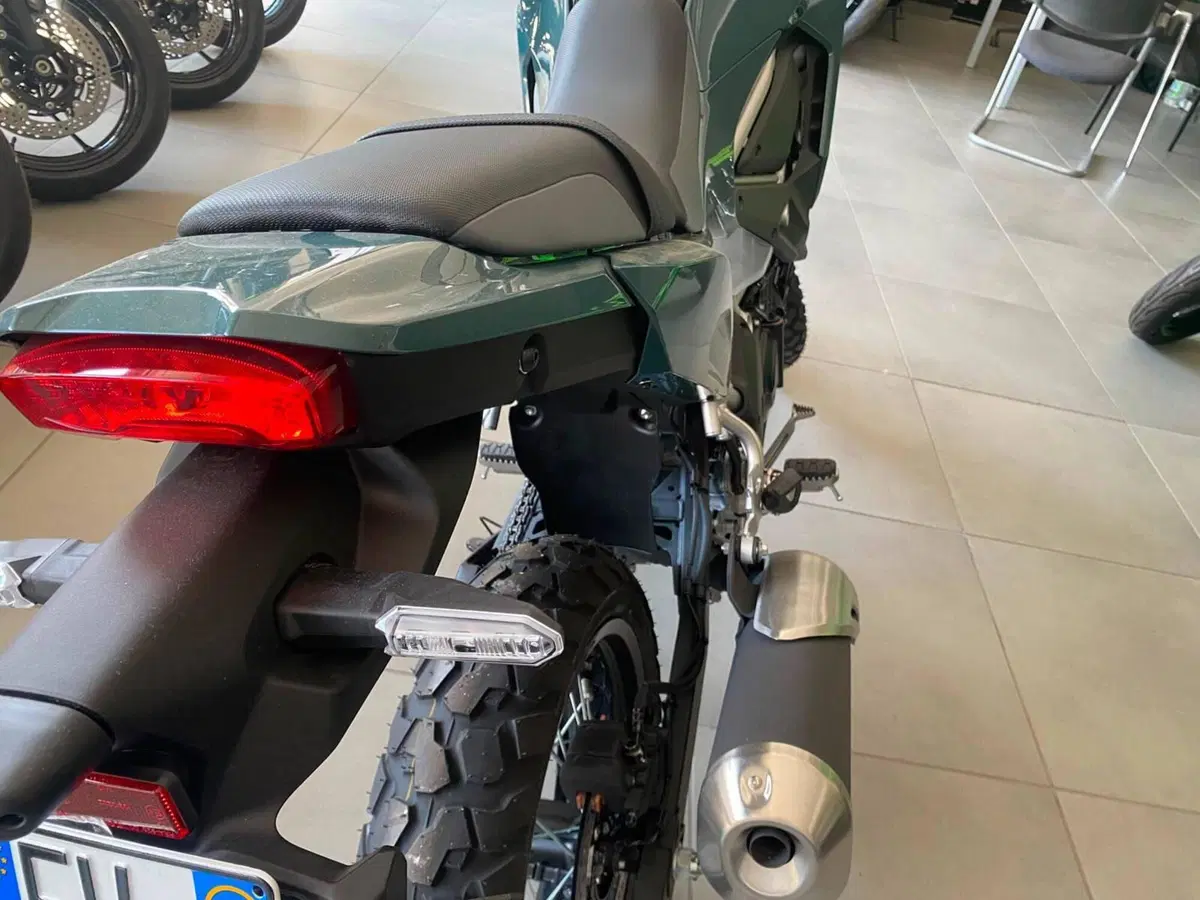 Kawasaki KLE 500 SE (2026) (4)
