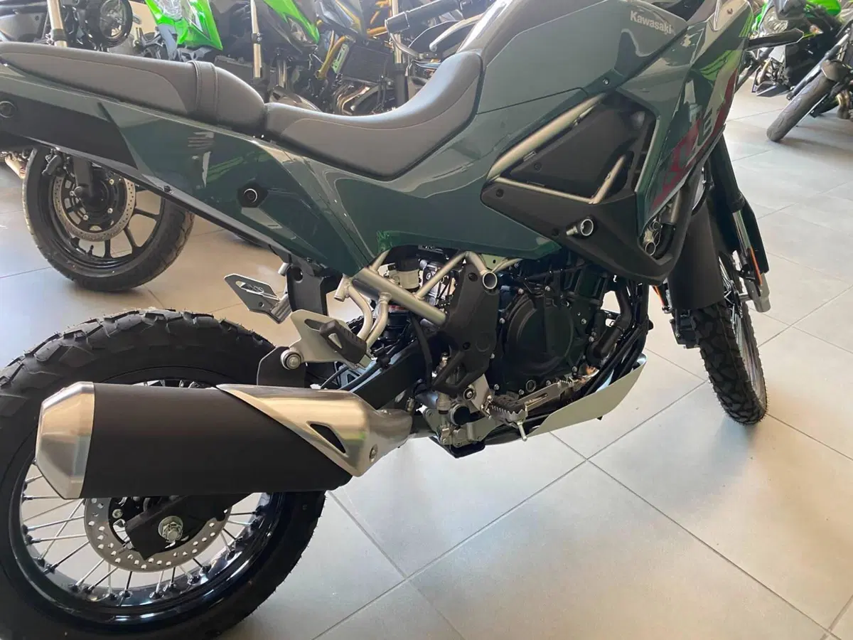 Kawasaki KLE 500 SE (2026) (7)