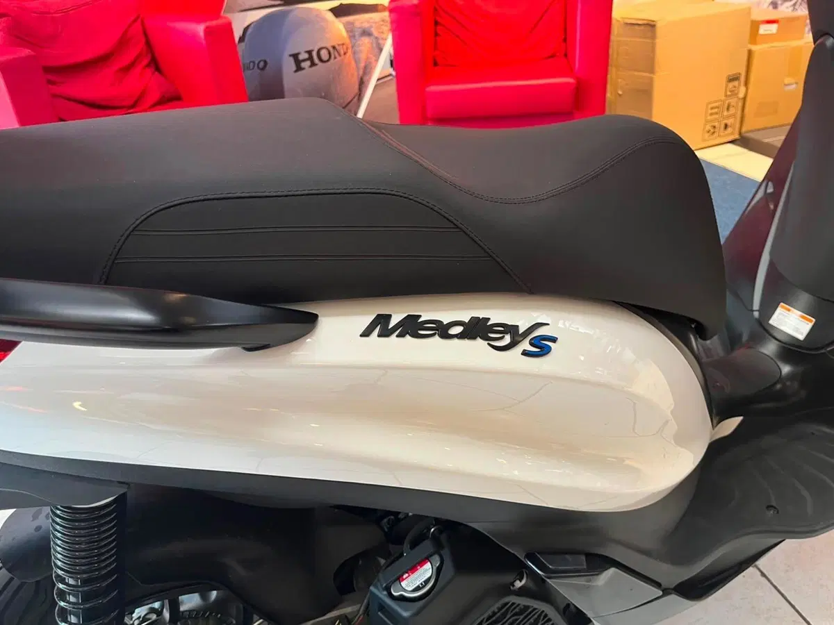 Piaggio Medley 200 S (2025 - 26) (3)