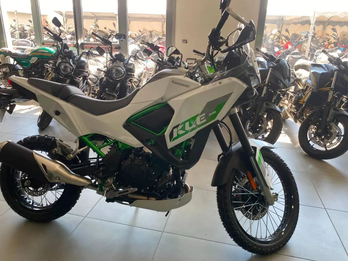 Kawasaki KLE 500 SE (2026) (2)