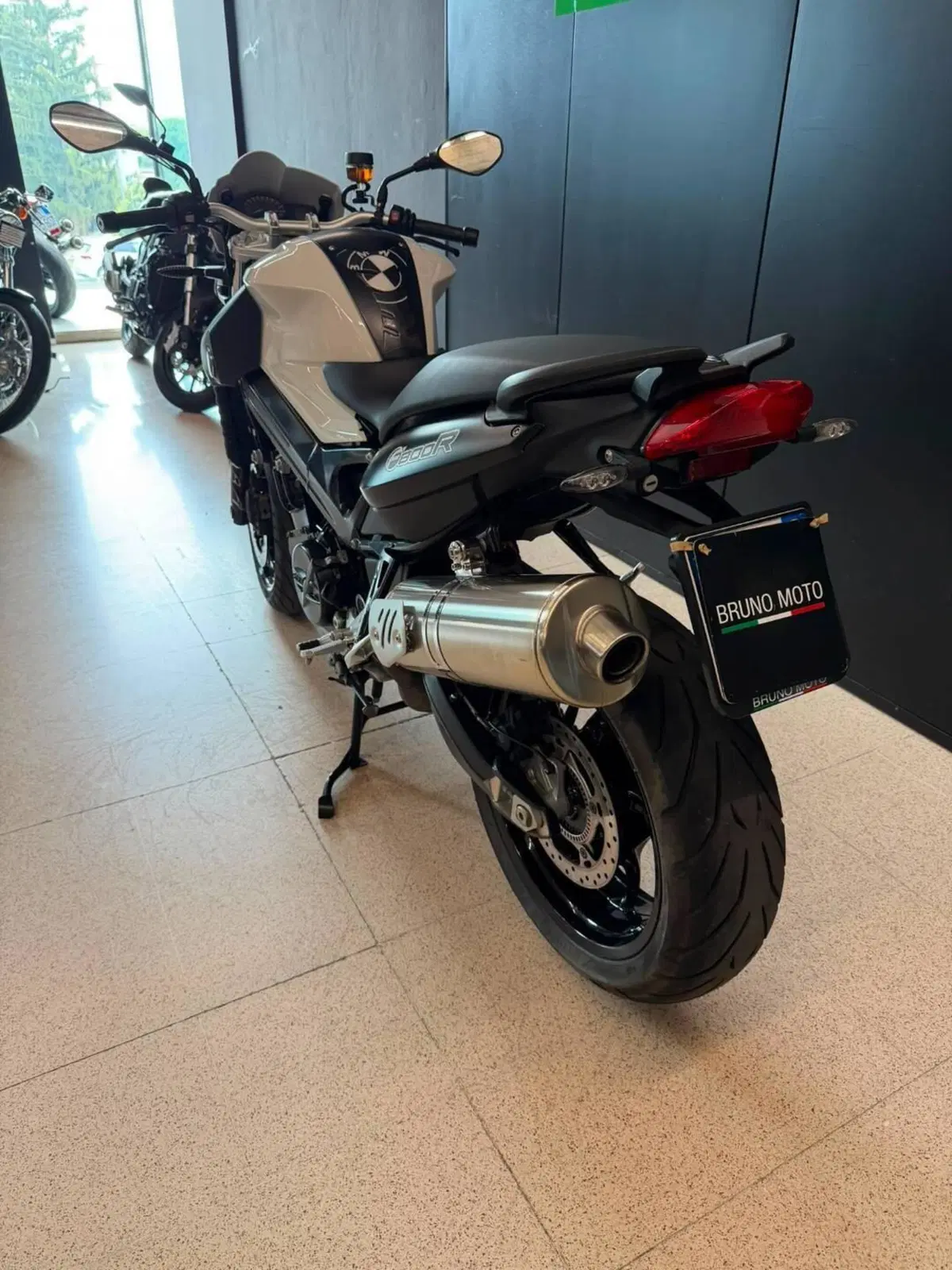 Bmw F 800 R (2009 - 11) (3)
