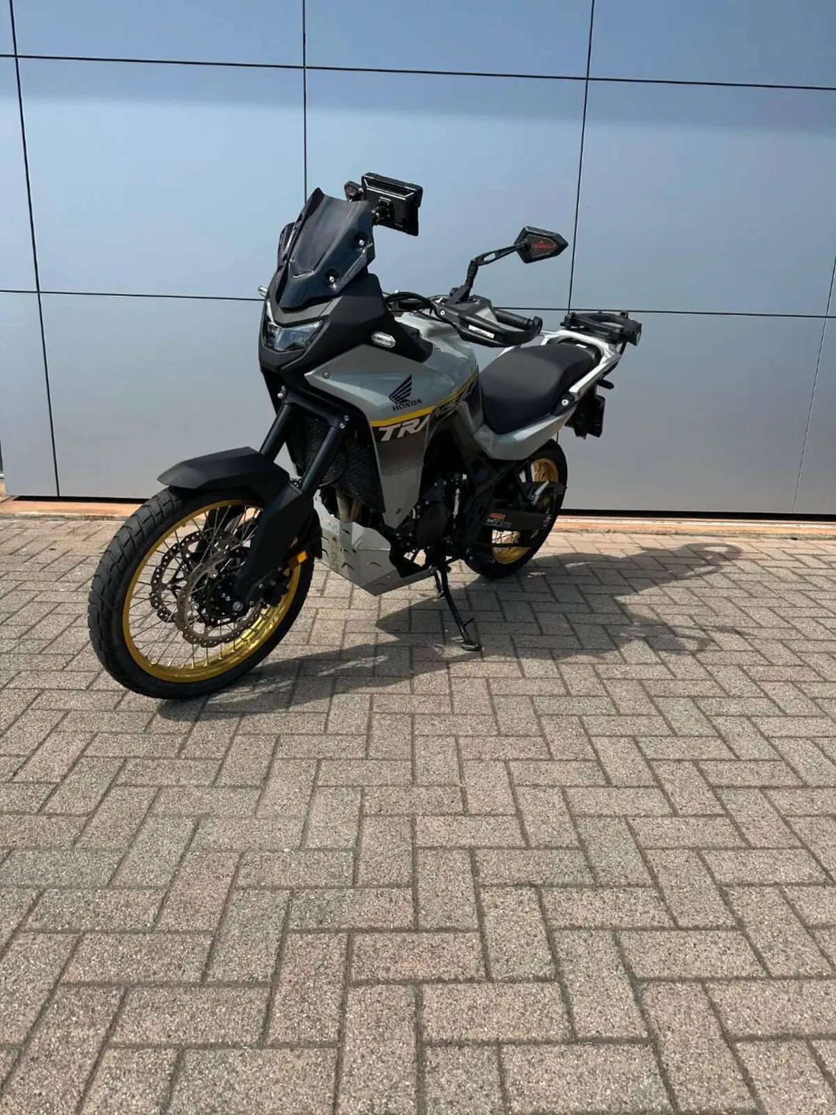 Honda Transalp XL750 (2025)