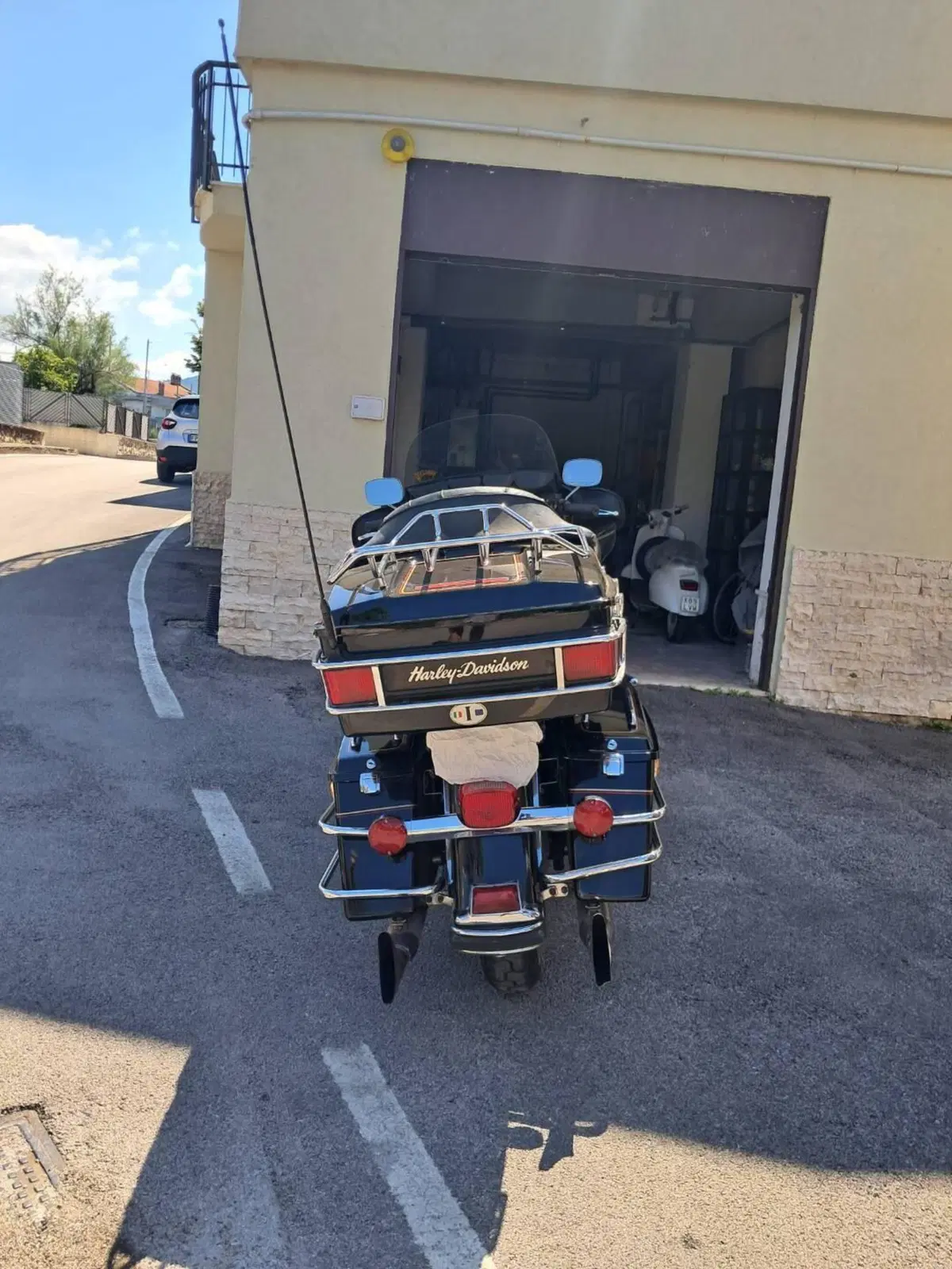 Harley-Davidson 1340 Electra Glide Ultra Classic (1994 - 98) - FLHTCU (4)