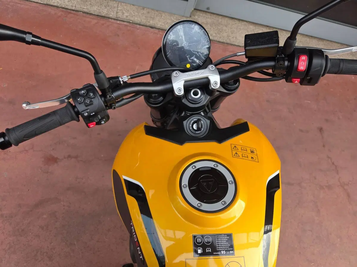 Triumph Trident 660 (2026) (9)