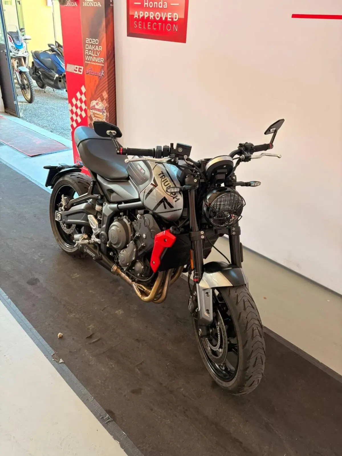Triumph Trident 660 (2021 - 24) (2)