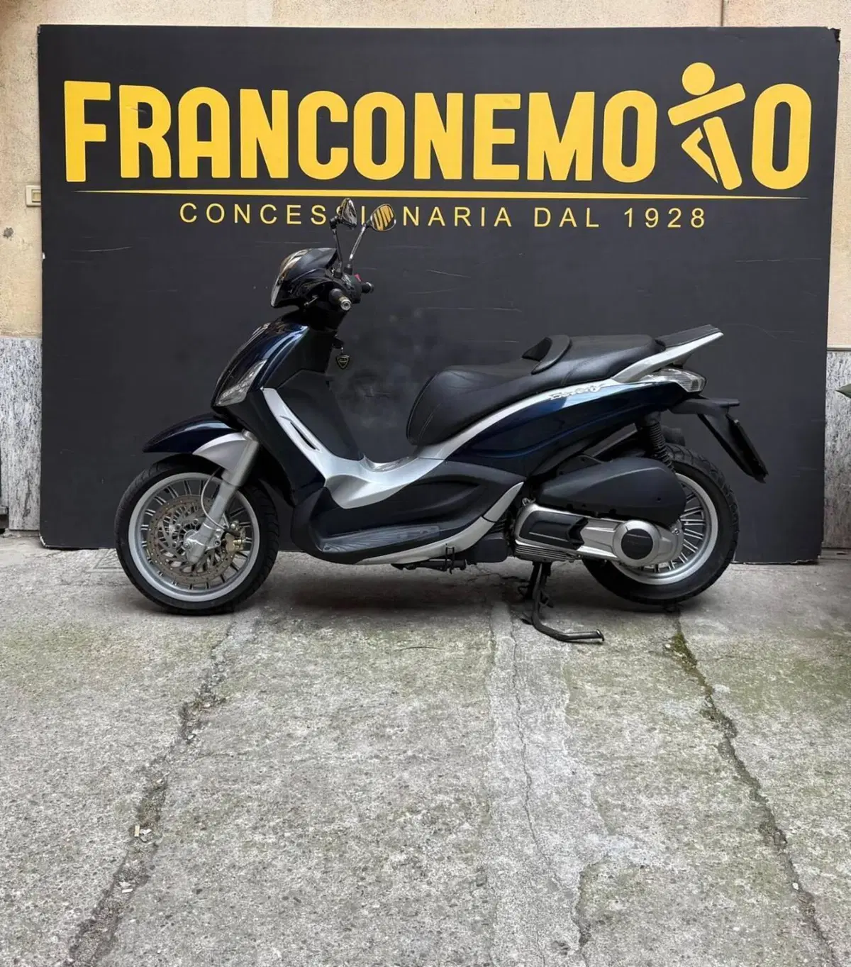 Piaggio Beverly 300 i.e. (2010 - 16) (2)