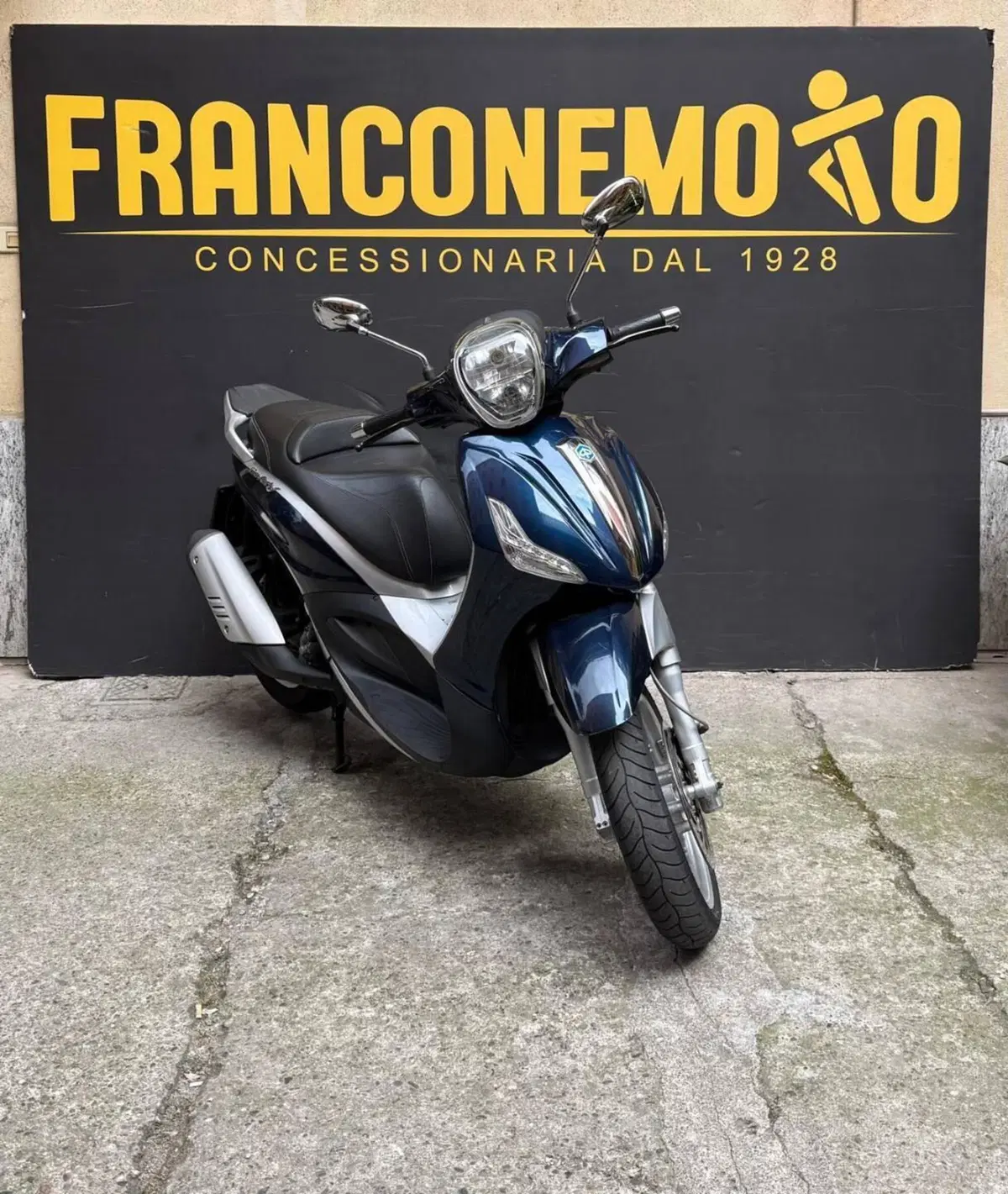 Piaggio Beverly 300 i.e. (2010 - 16)