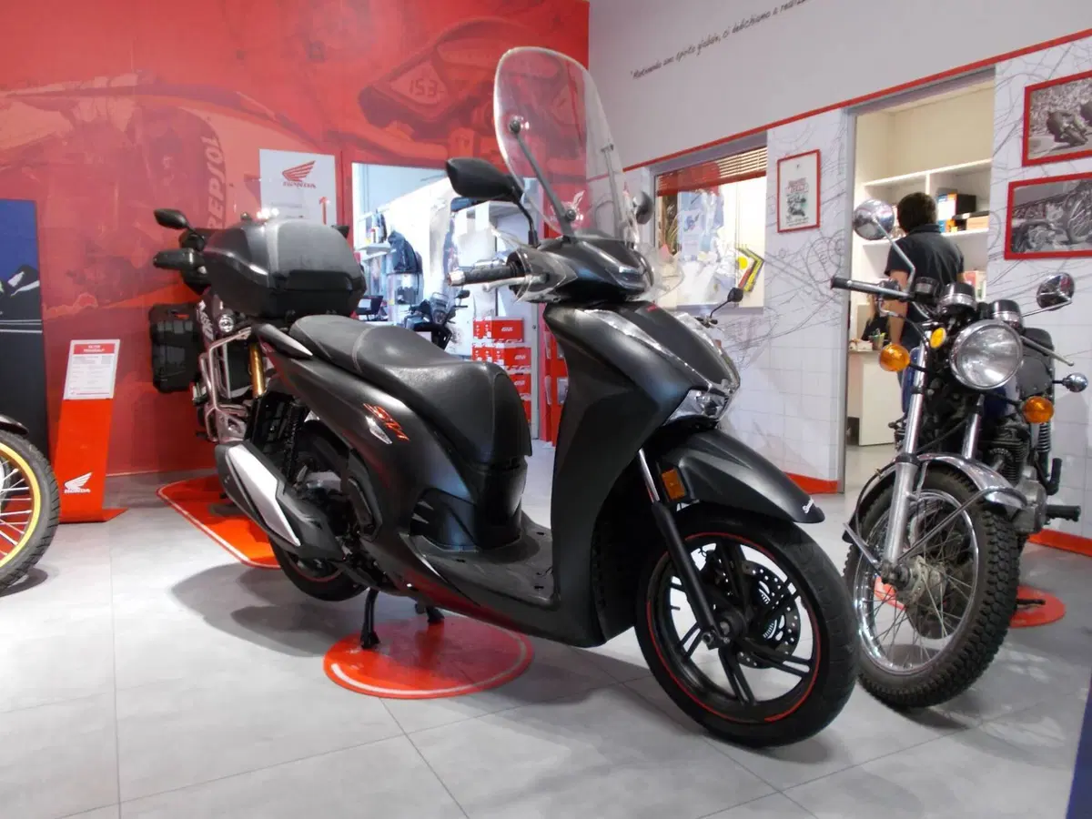 Honda SH 350 Sport (2021 - 24) (7)