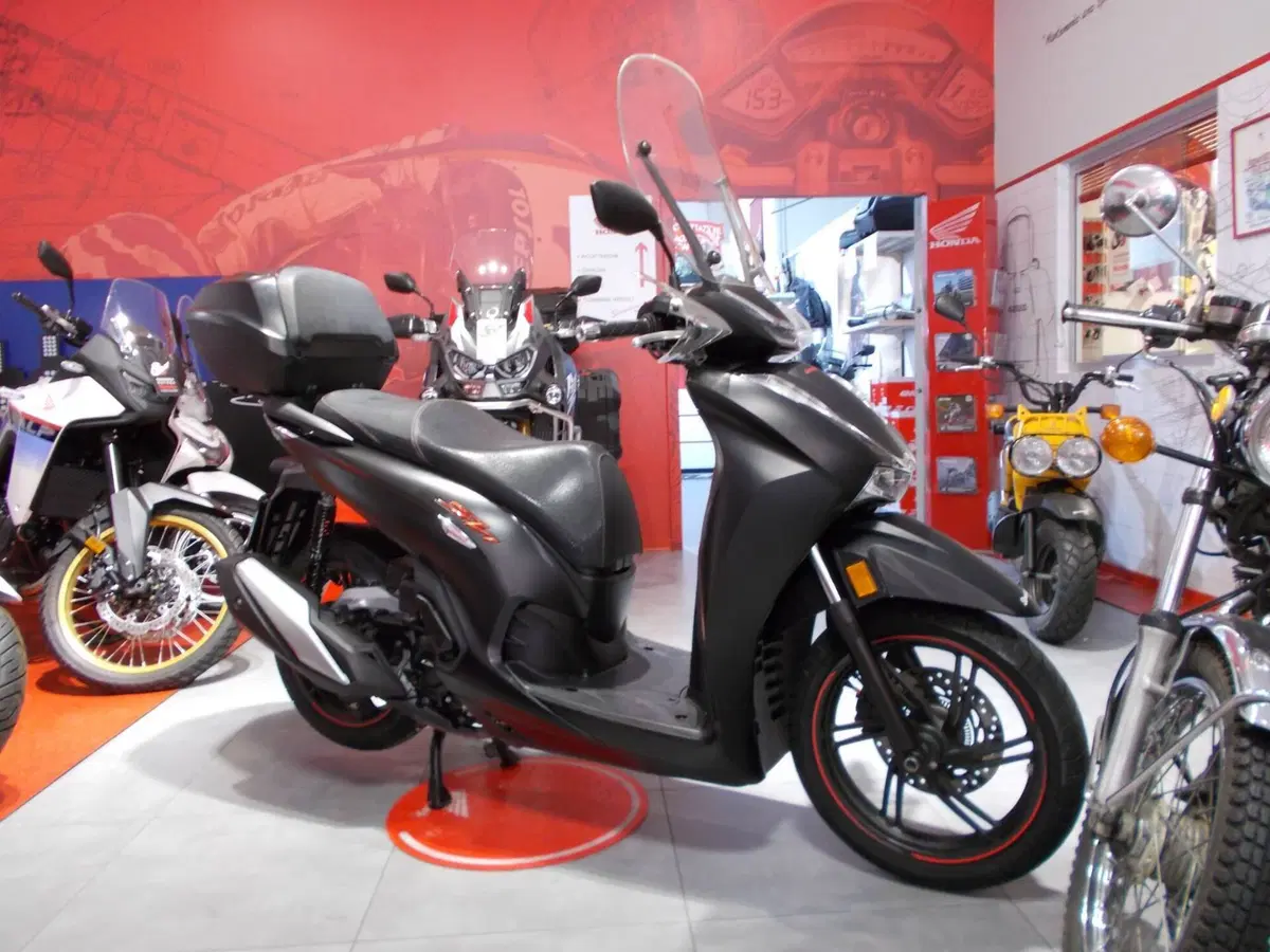 Honda SH 350 Sport (2021 - 24) (10)