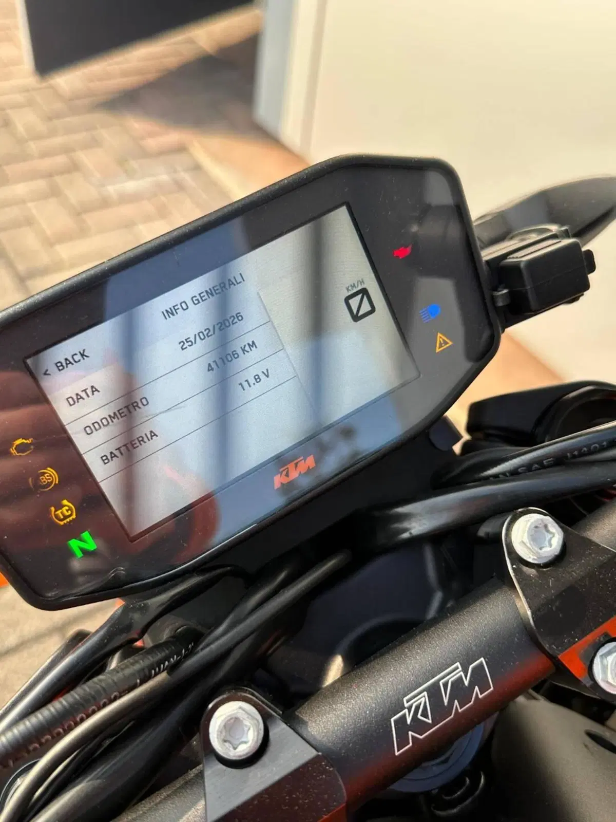 KTM 890 Duke (2021 - 23) (9)