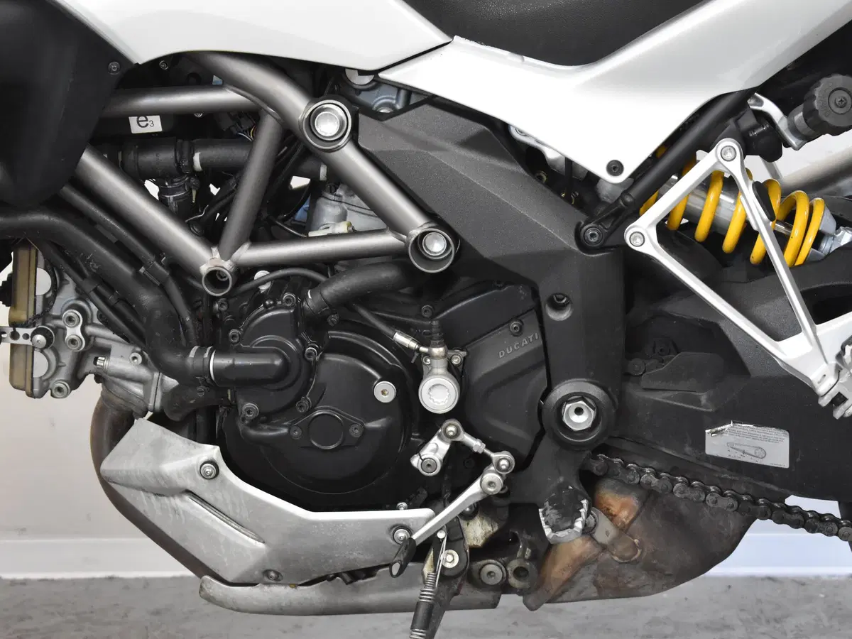 Ducati Multistrada 1200 ABS (2010 - 12) (14)