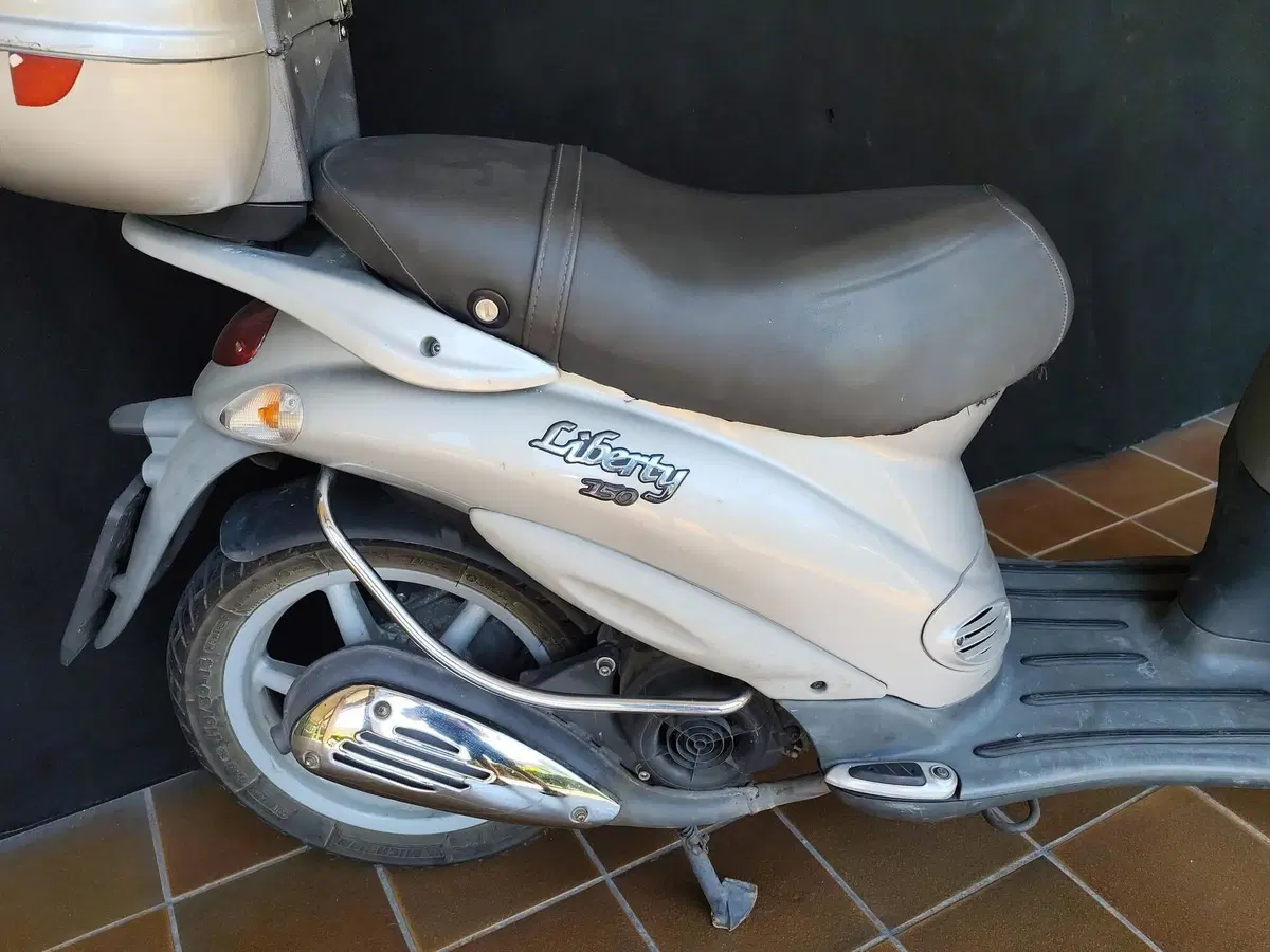 Piaggio Liberty 150 LE 4T (2000 - 03) (12)