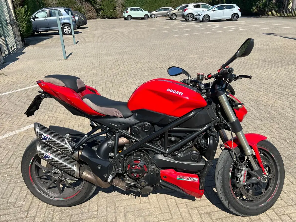 Ducati Streetfighter (2009 - 12) (2)