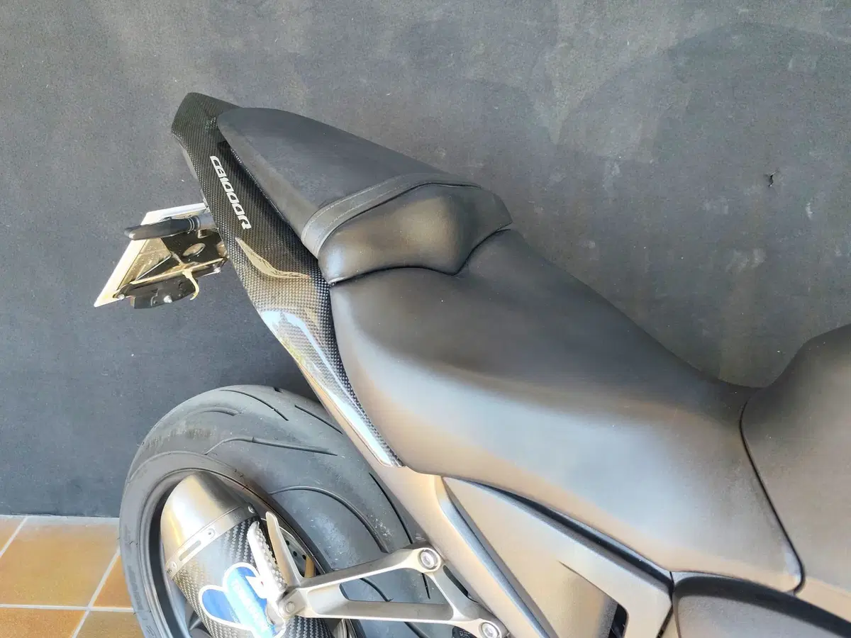 Honda CB 1000 R (2008 - 10) (19)