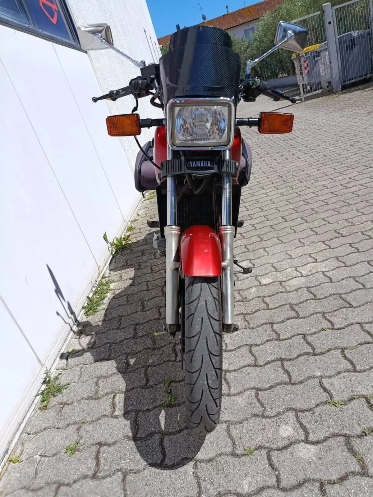 Yamaha XZ 550 (7)