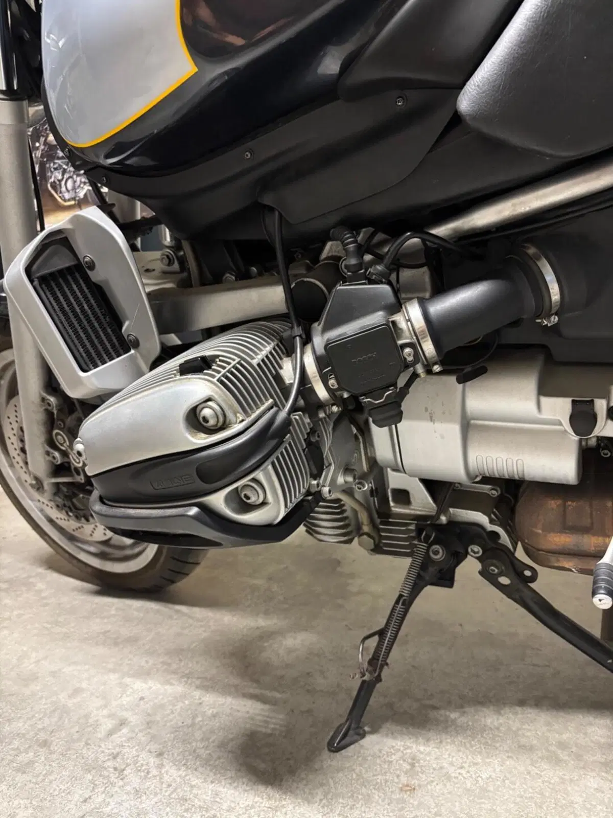 Bmw R 1100 R (10)