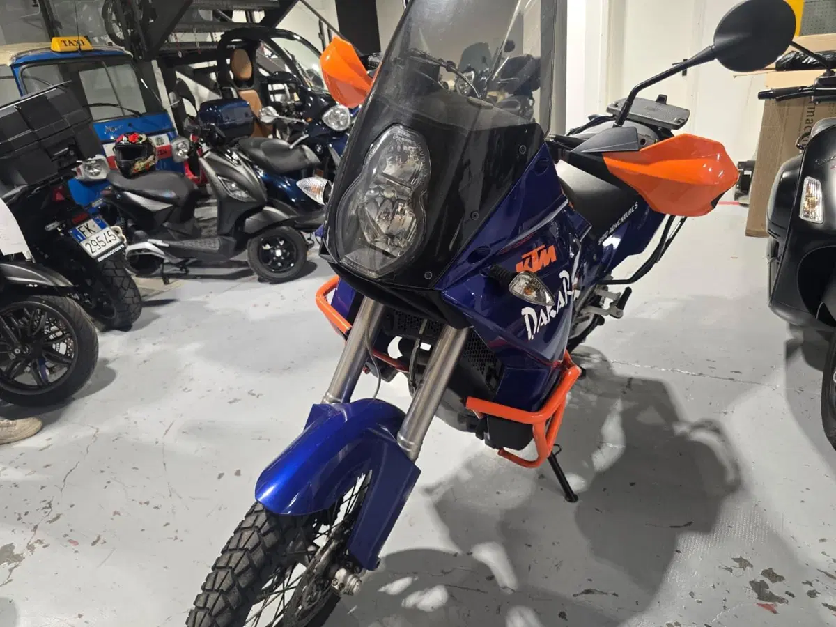 KTM 990 Adventure (2006 - 08) (9)