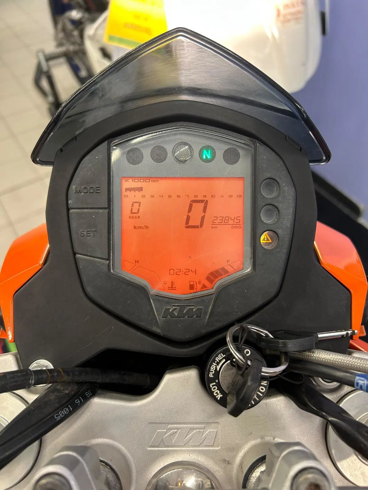 KTM 125 Duke (2010 - 2012) (4)