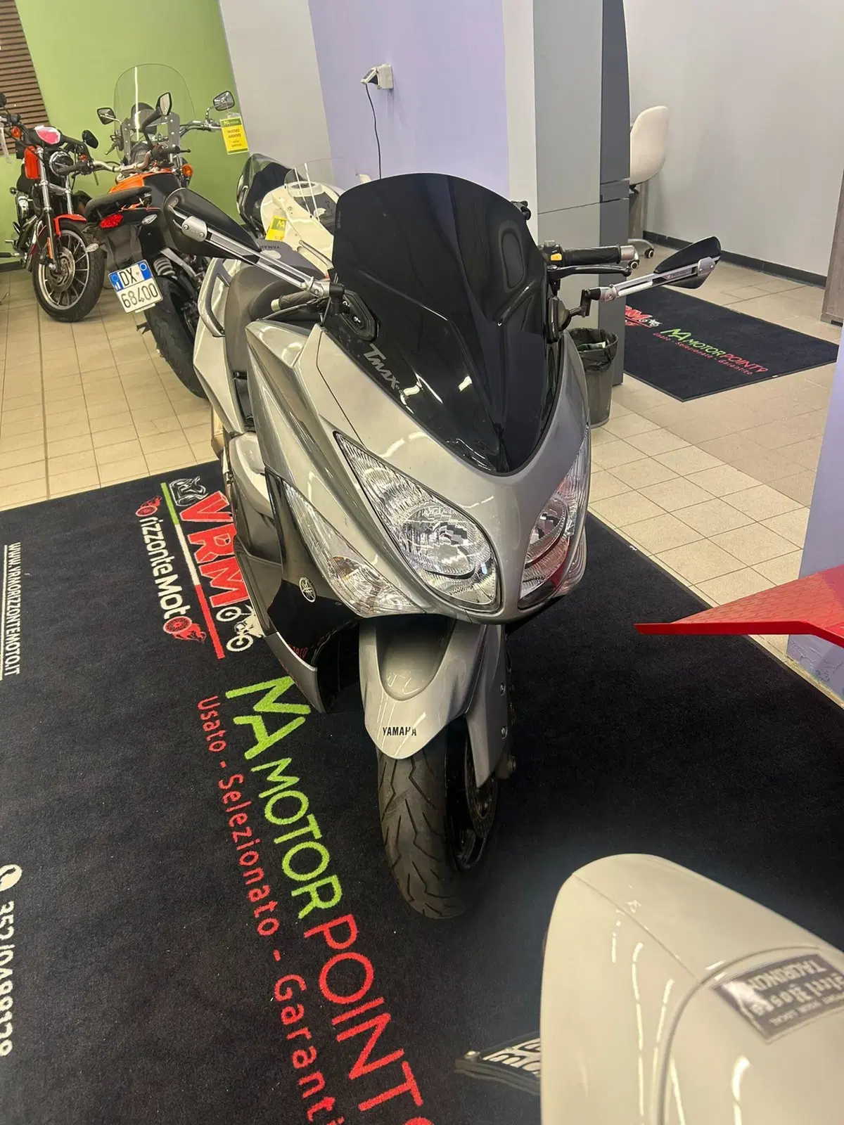 Yamaha T-Max 500 (2008 - 12) (4)