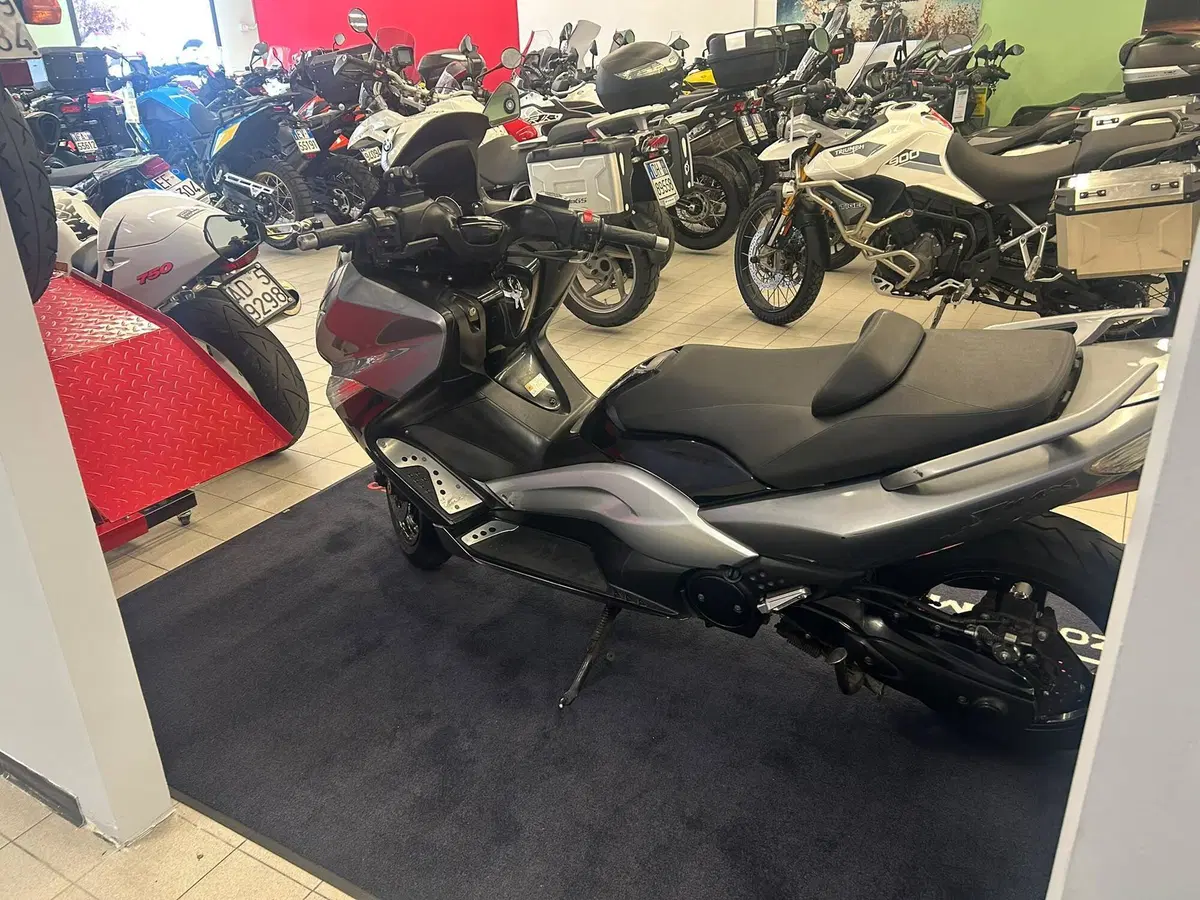 Yamaha T-Max 500 (2008 - 12) (5)