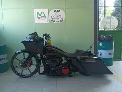 Harley-Davidson 1690 Street Glide (2011 - 13) - FLHX usata