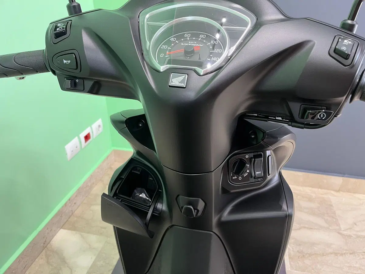 Honda Vision 110 (2025 - 26) (7)