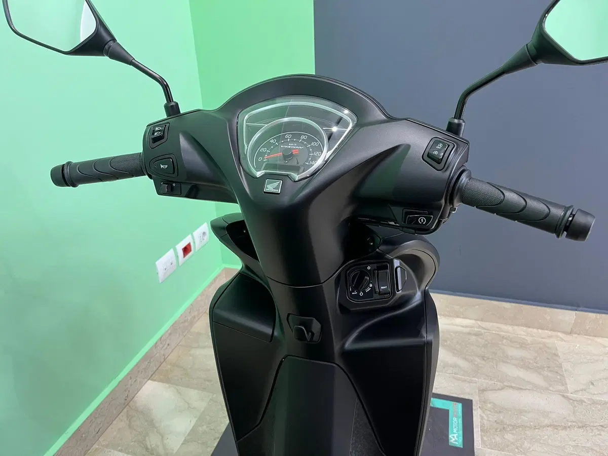 Honda Vision 110 (2025 - 26) (8)