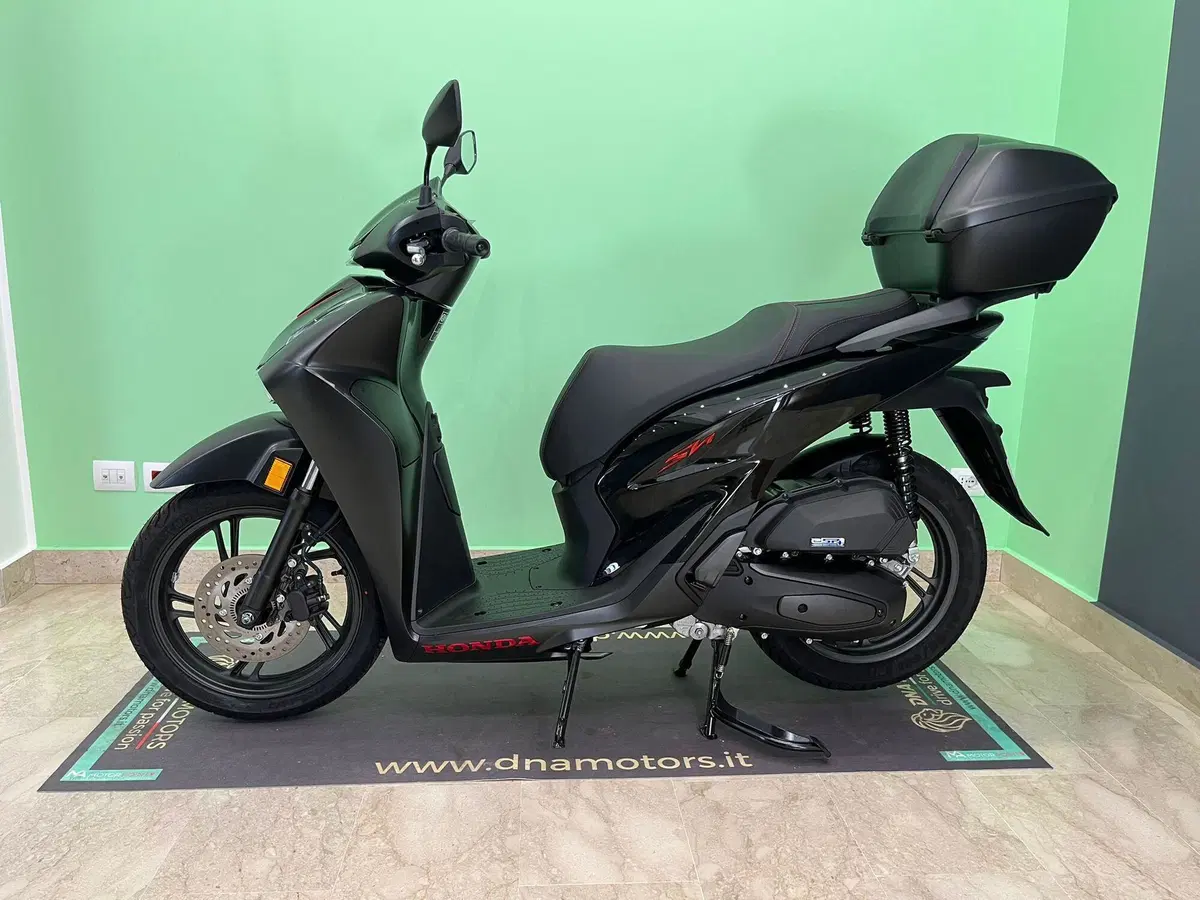 Honda SH 125 Sport (2026) (2)