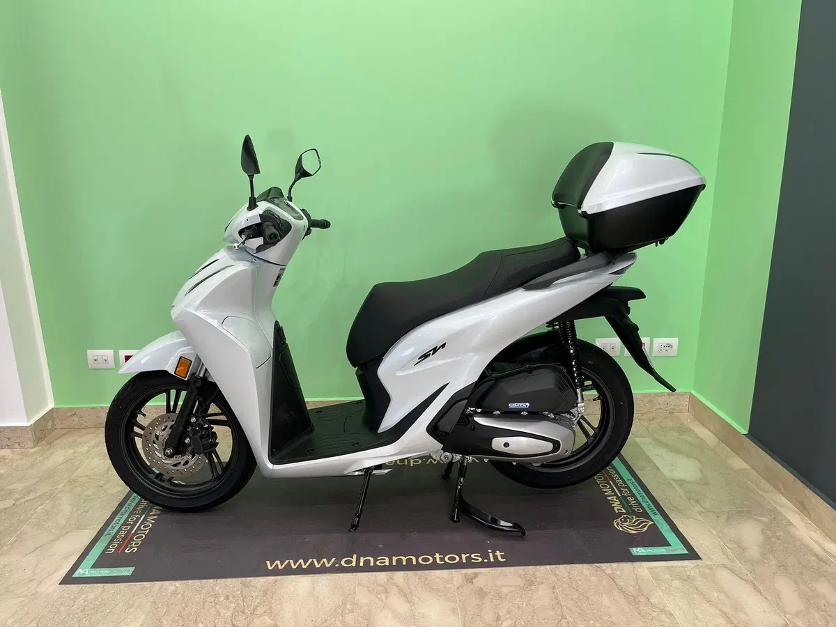 Honda SH 125 Mode (2024 - 26) (2)