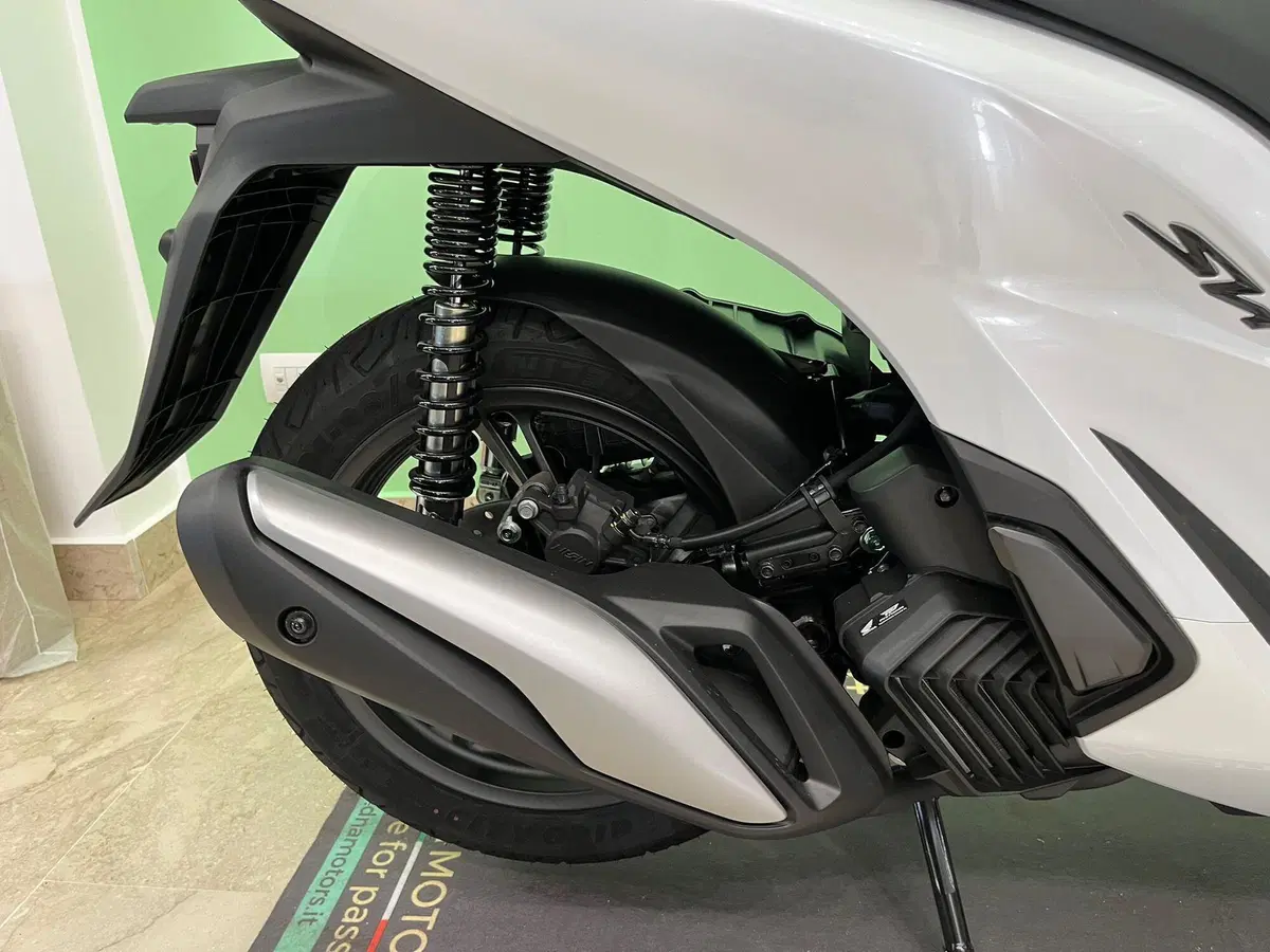 Honda SH 125 Mode (2024 - 26) (6)