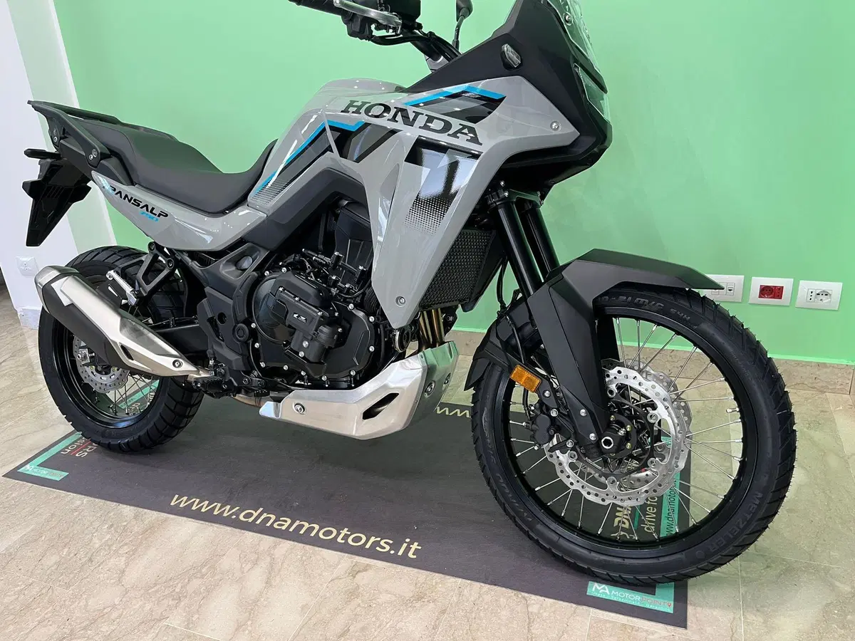 Honda Transalp XL750 (2026) (5)