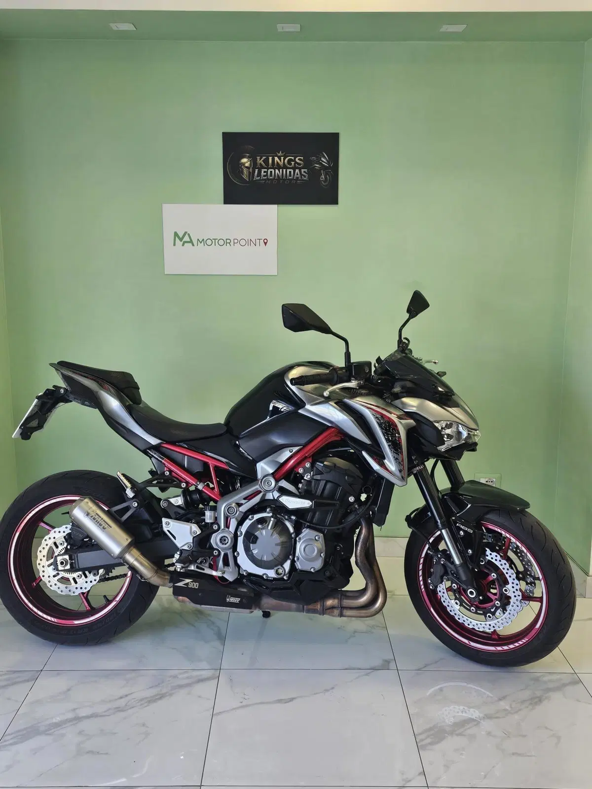 Kawasaki Z 900 Performance (2019)