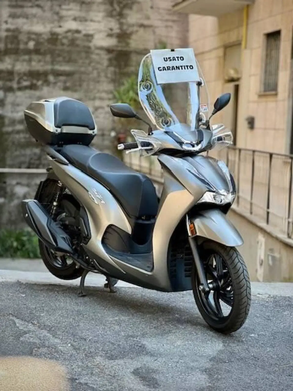 Honda SH 350 (2021 - 24) (2)