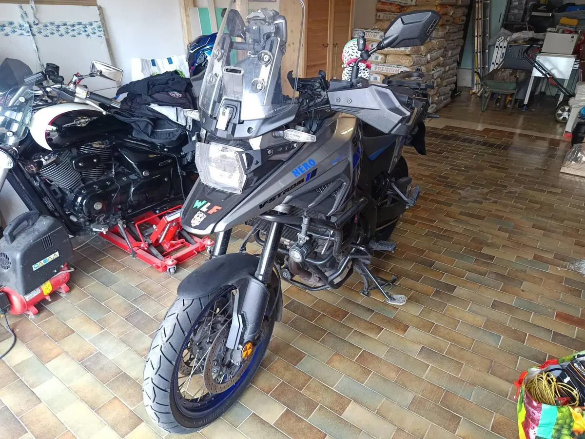 Suzuki V-Strom 1050XT Pro (2020 - 23) (7)