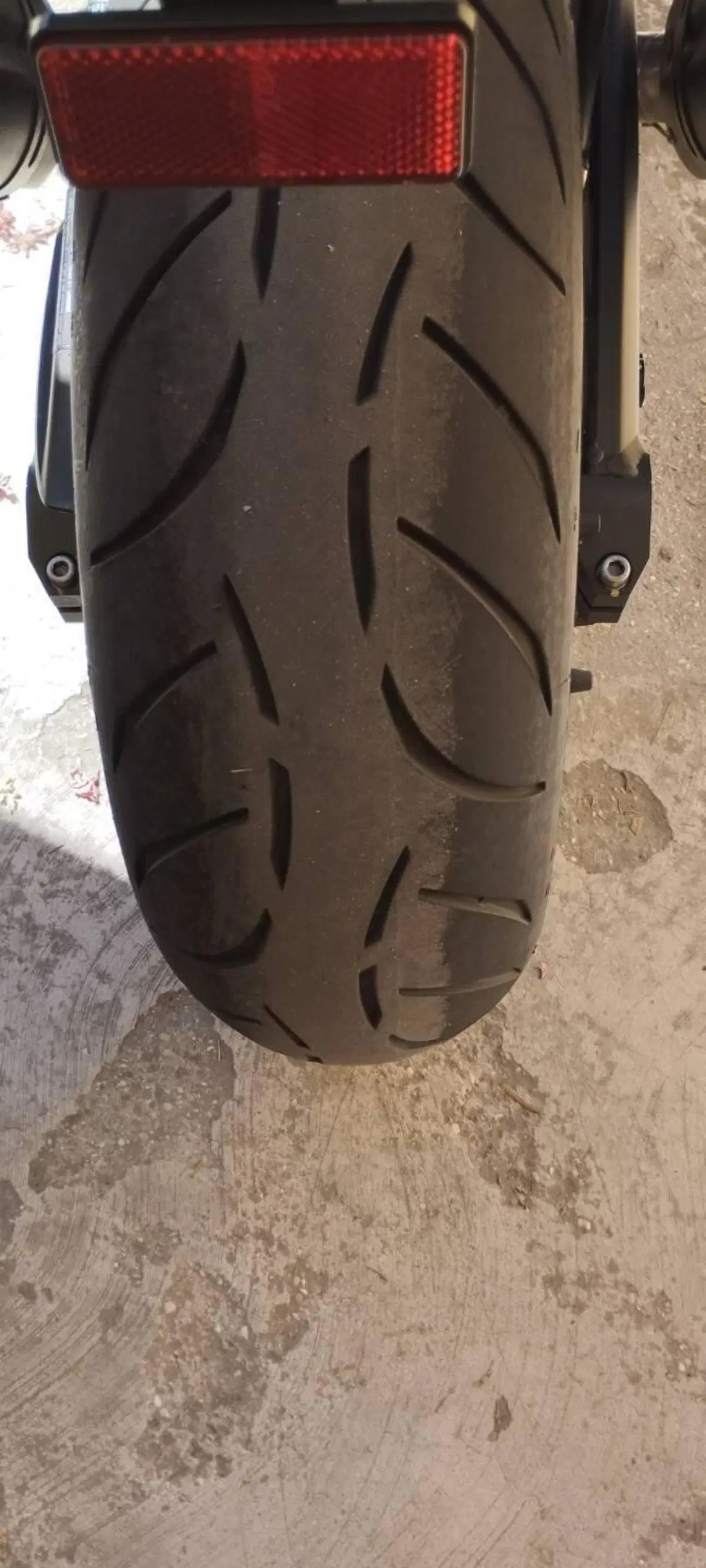 Kawasaki Z 1000 (2010 - 13) (6)
