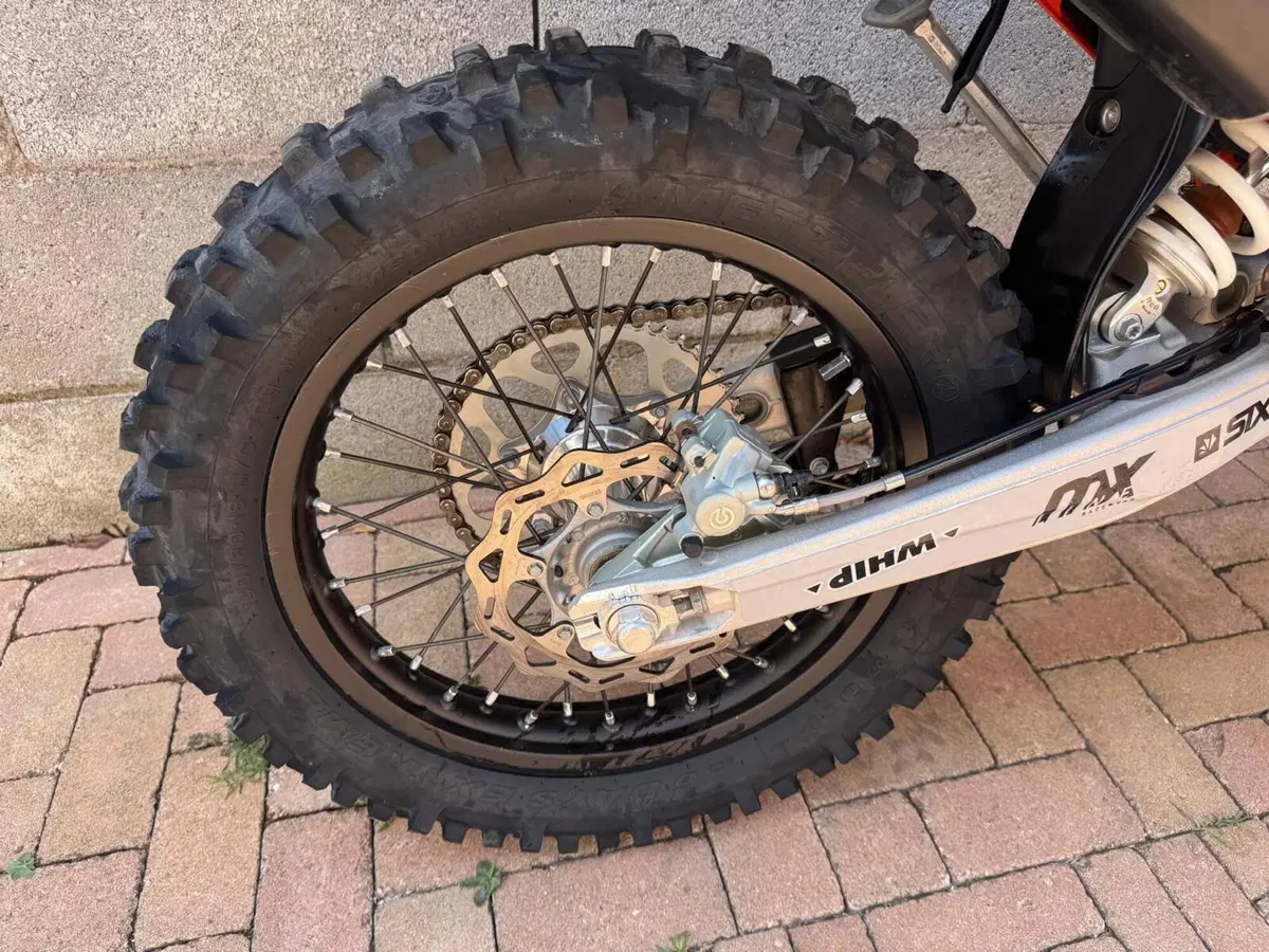 KTM 250 EXC TPI (2023) (5)