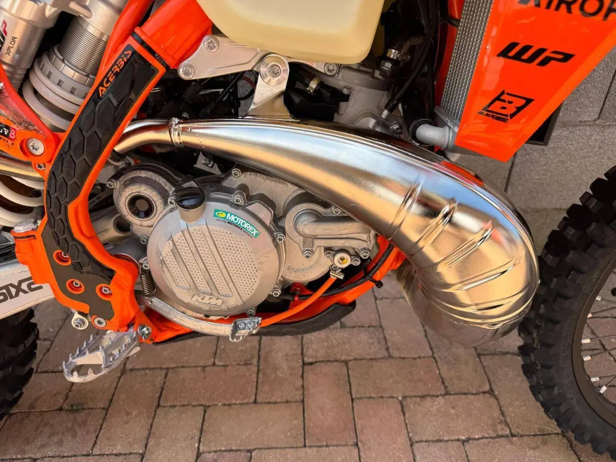 KTM 250 EXC TPI (2023) (3)