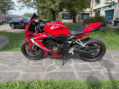 Honda CBR 650 R (2019 - 20) usata