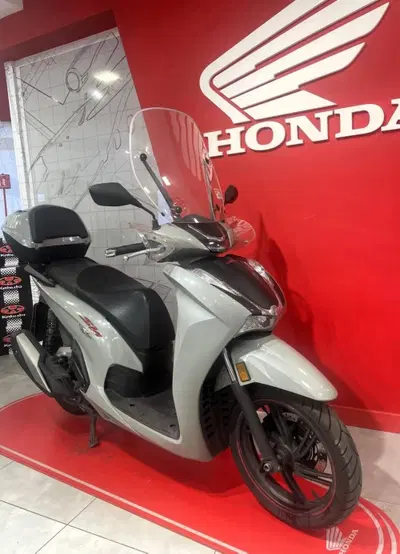 Honda SH 350 Sport (2021 - 24) usata