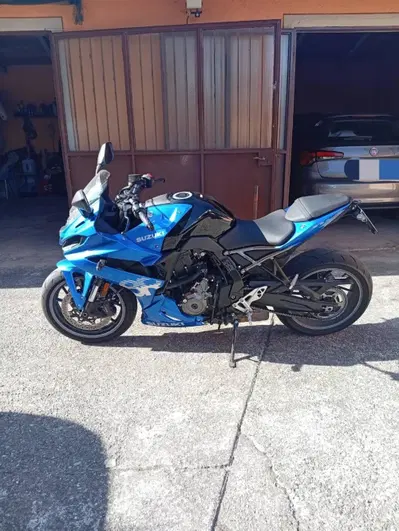 Suzuki GSX-8R (2024 - 26) usata