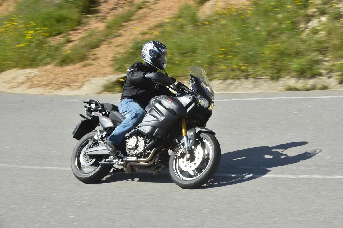 Bridgestone Battlax Adventure A40 (4)