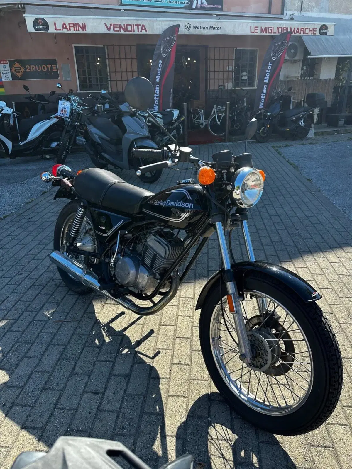 Aermacchi Harley-Davidson SST 250