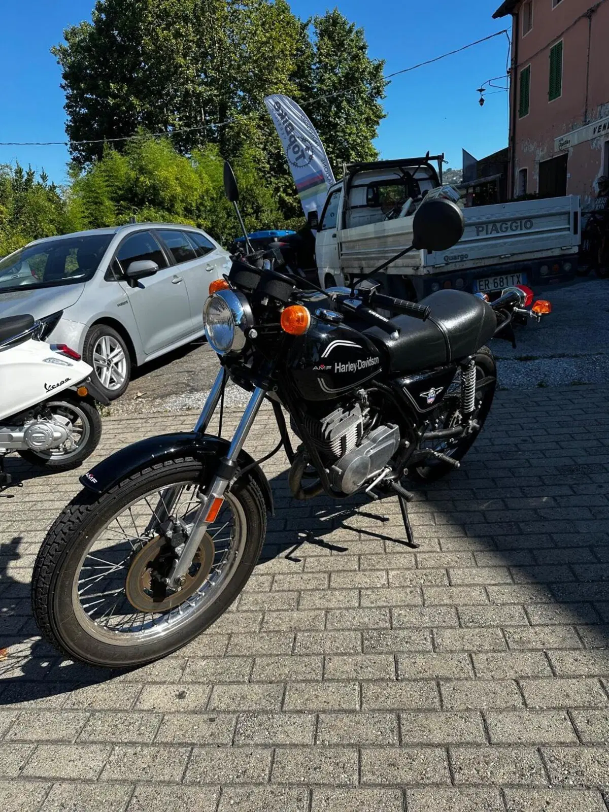 Aermacchi Harley-Davidson SST 250 (4)