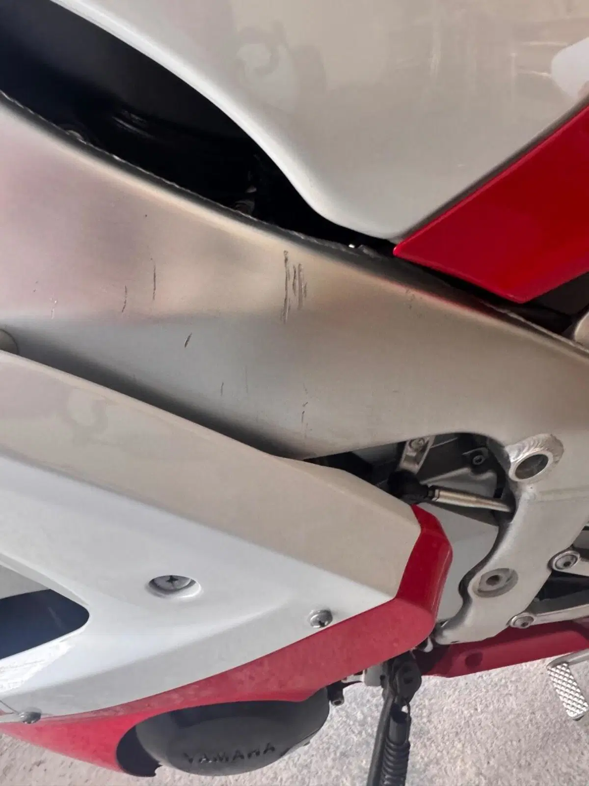 Yamaha YZF R1 (1998 - 99) (20)