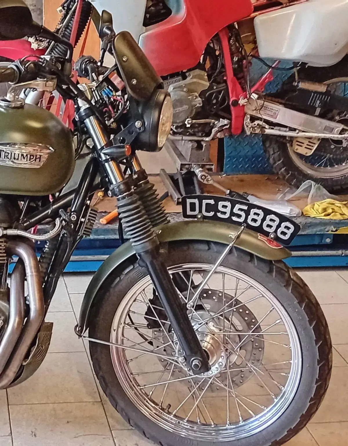 Triumph Bonneville T100 (2008 - 16) (4)