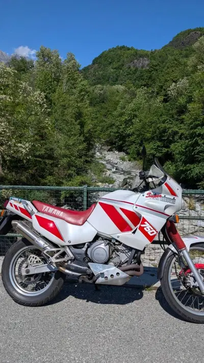 Yamaha XTZ 750 SuperT&eacute;ner&eacute; (1989 - 98) usata
