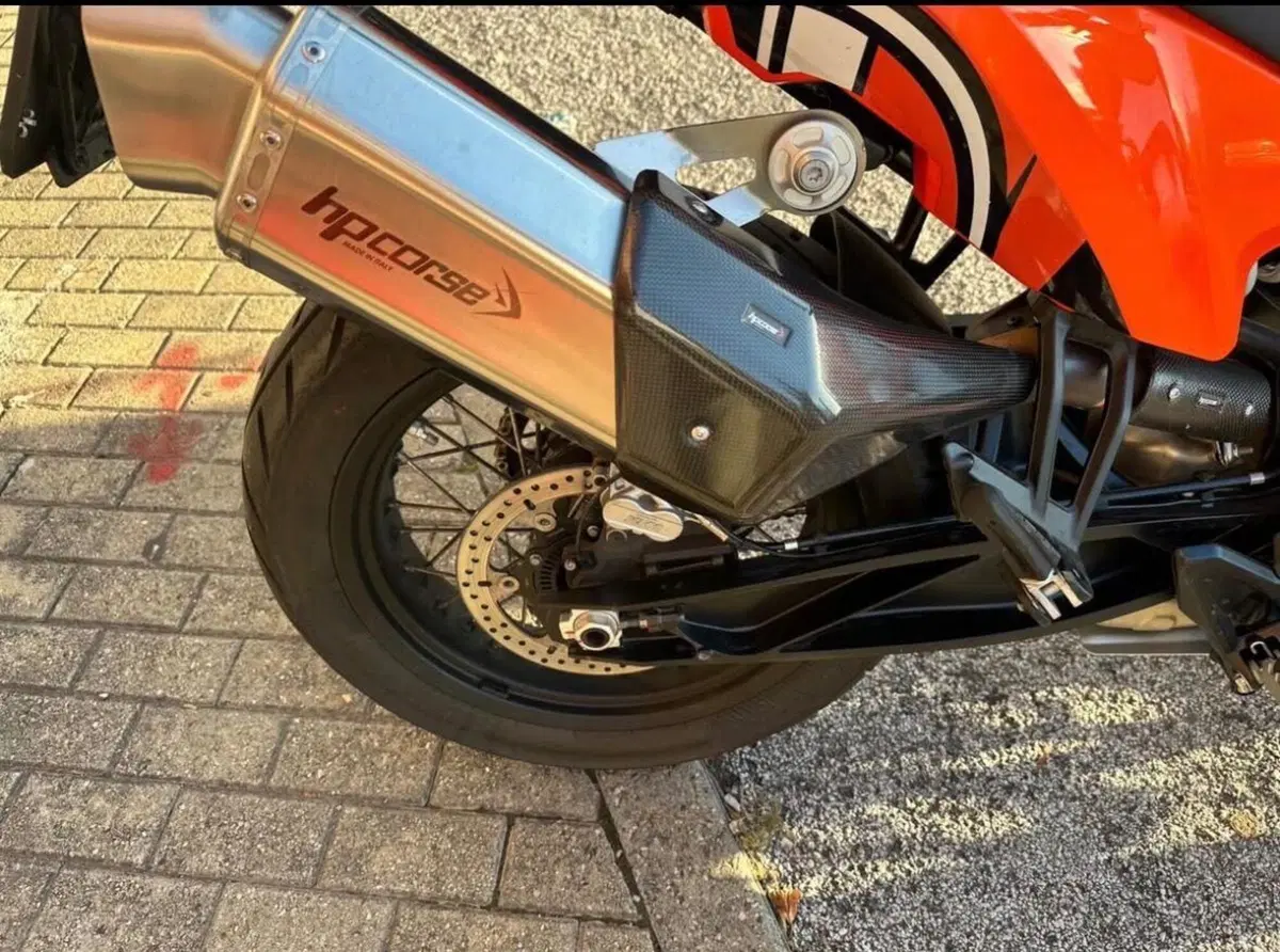 KTM 890 Adventure (2021) (3)